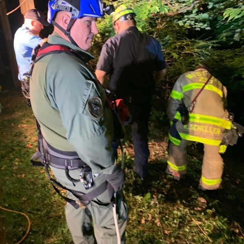 Rope Rescue Ross/West View EMS